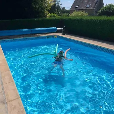 Feriehus Daisy With Seasonal Swimming Pool *