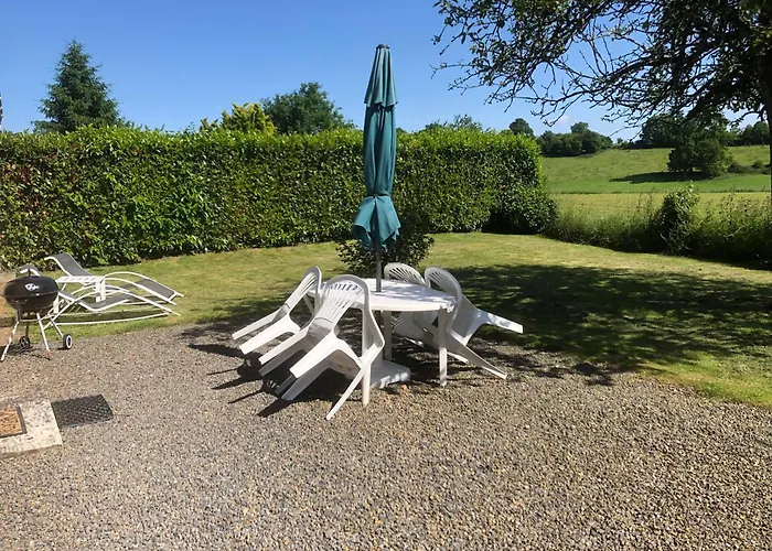 Daisy With Seasonal Swimming Pool